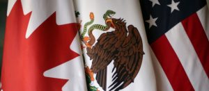 Banderas de Canadá, México y Estados Unidos a propósito del nuevo acuerdo comercial USMCA (antes TLCAN)