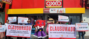 Acción civil de clausura simbólica de un Oxxo